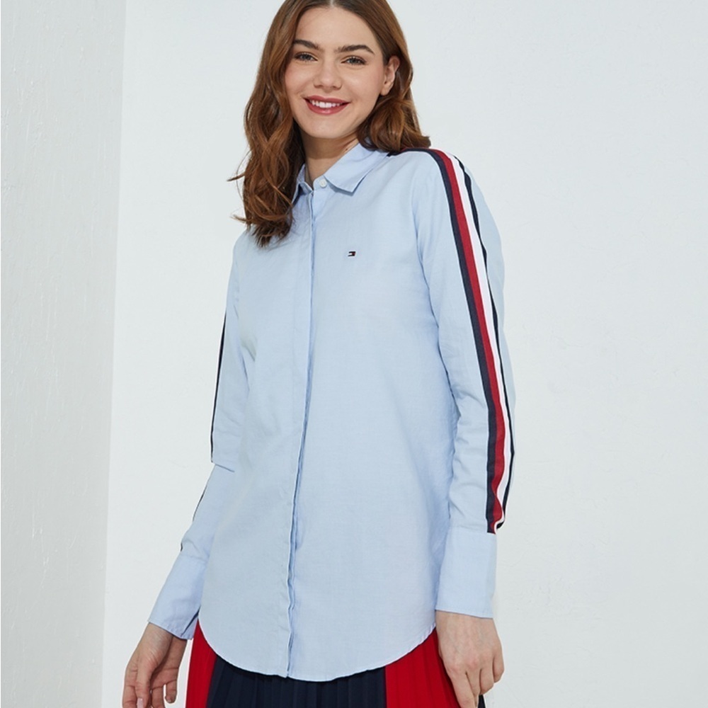 Tommy Hilfiger Unisex Light Blue Shirt with Excellent Condition